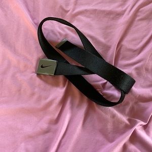Nike belt